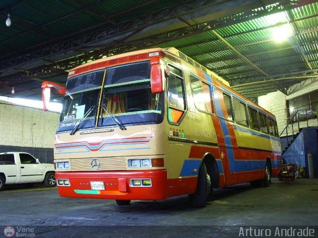 Transporte 1ero de Mayo 003 por Arturo Andrade