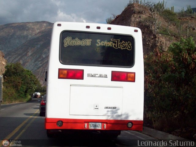 Uni�n Expresos Tovar 11 por Leonardo Saturno