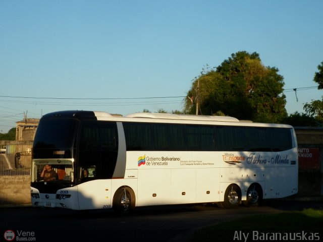 A.C. Mixta de Transporte Tchira Mrida R.L. 2013 por Aly Baranauskas