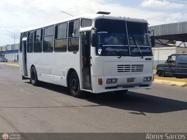 Colectivos Guasare C.A 09 por Abner Sarcos