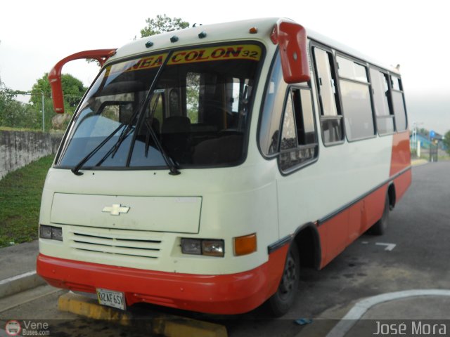 A.C. Lnea Coln 32 por Jos Mora