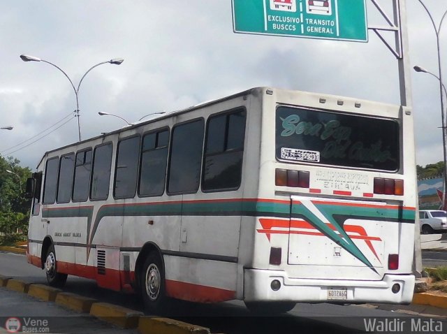 Transporte El Esfuerzo 12 por Waldir Mata