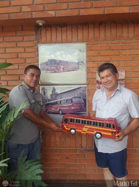 Nuestra gente Mario Gil por J. Carlos G�mez