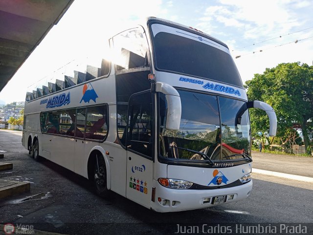 Expresos M�rida 0132 por Juan Carlos Humbria