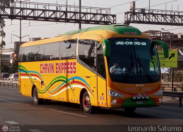 Chavin Express 604 por Leonardo Saturno