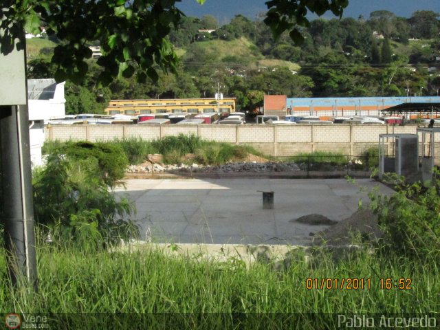 Garajes Paradas y Terminales San-Cristobal por Pablo Acevedo