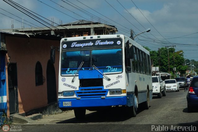 Transporte Frontera 42 por Pablo Acevedo