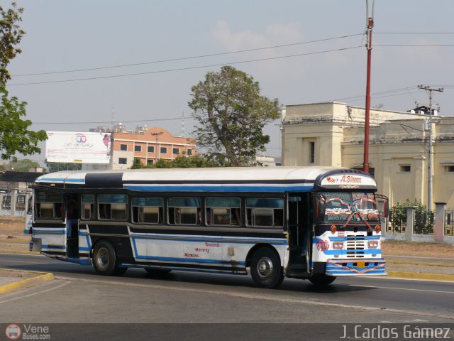 Transporte Agua Blanca 10 por J. Carlos Gmez