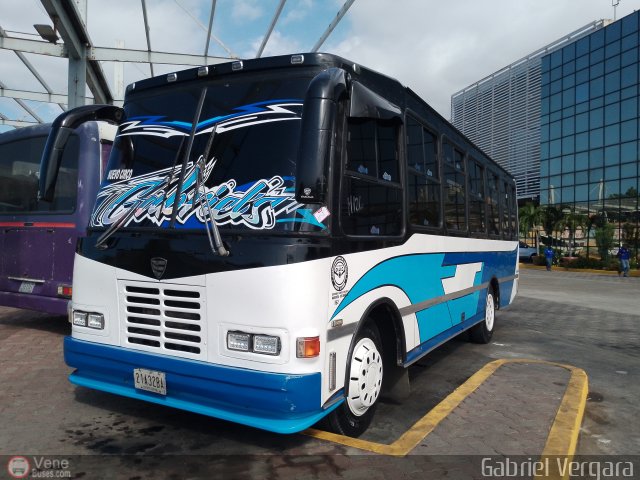 Organizaciones Unidas de C. Caracas - La Guaira 152 por Gabriel Vergara