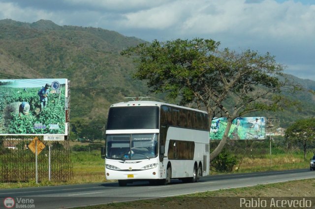 Particular o Desconocido 751 por Pablo Acevedo