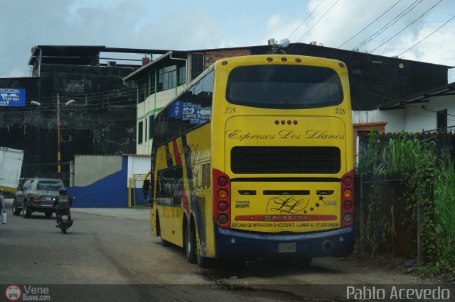 Expresos Los Llanos 338 por Pablo Acevedo