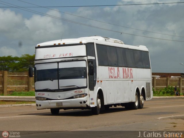 Expresos Isla Mar 0111 por J. Carlos G�mez