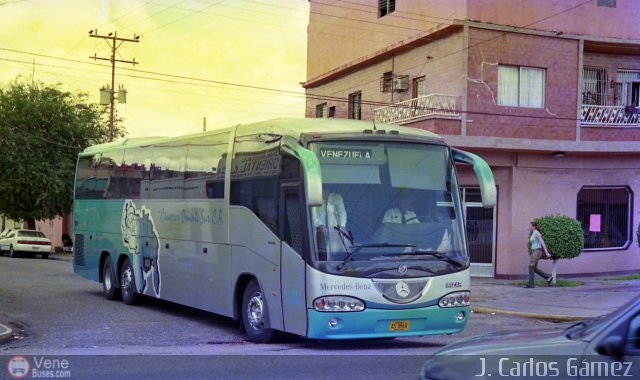 Cruceros Oriente Sur 117 por Pablo Acevedo