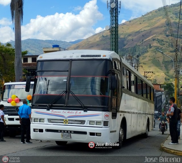 Expresos Los Andes 16  por Jos� Brice�o