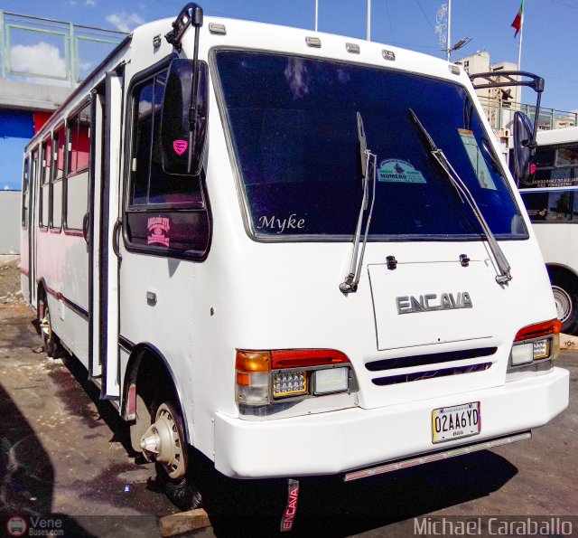 A.C. de Transporte N�mero Uno R.L. 042 por Michael Caraballo