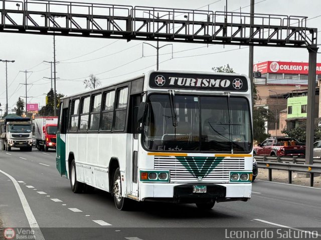 Turismos 869 por Leonardo Saturno
