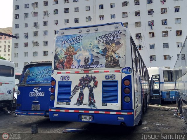 Autosirco 415 por Josue Snchez