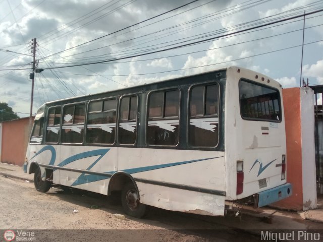 En Chiveras Abandonados Recuperaci�n 005 por Miguel Pino