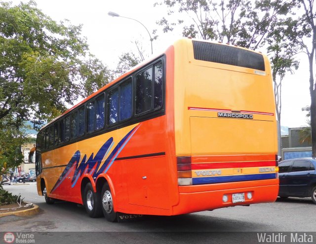 Transporte Unido 056 por Waldir Mata