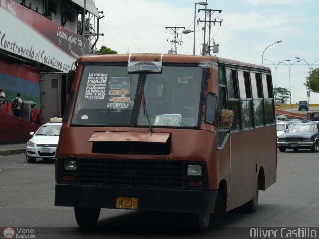 DC - S.C. Plaza Espaa - El Valle - Coche 101 por Oliver Castillo