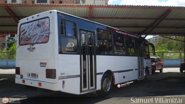 Coop. Transporte Menca de Leoni 075 por Samuel Villamizar