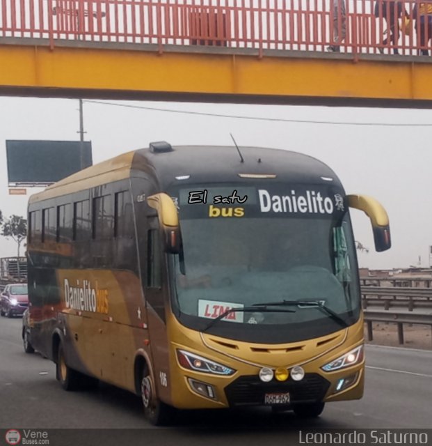 Danielito Bus 105 por Leonardo Saturno