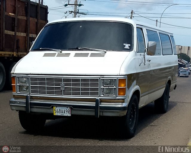 Particular NO USAR M�S Van por �ngel Delgado