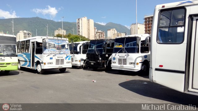 Garajes Paradas y Terminales Caracas por Michael Caraballo