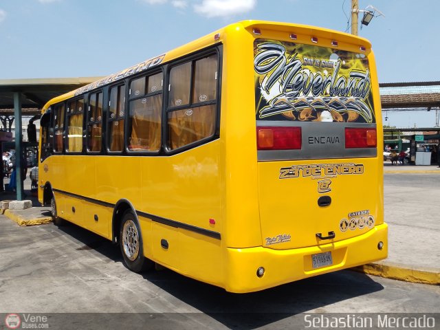 U.C. 23 de Enero 113 por Sebasti�n Mercado