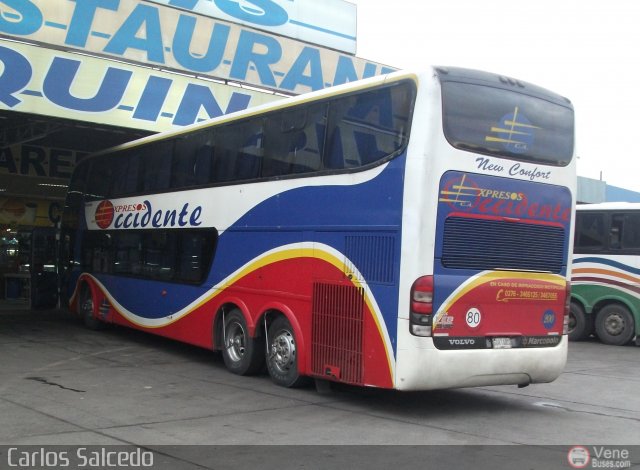 Expresos Occidente 200 por Carlos Salcedo