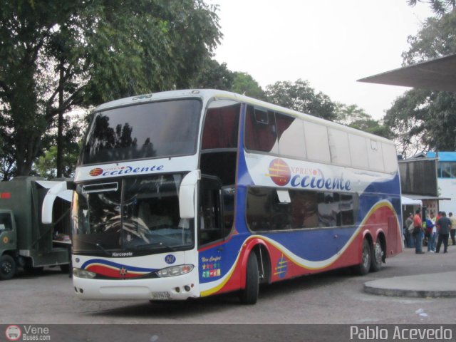 Expresos Occidente 261 por Pablo Acevedo