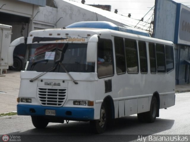CA - Unin La Esmeralda 252 por Aly Baranauskas