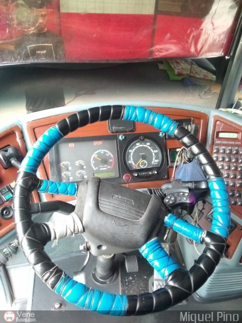 Expresos Bayavamarca 211 por Miguel Pino