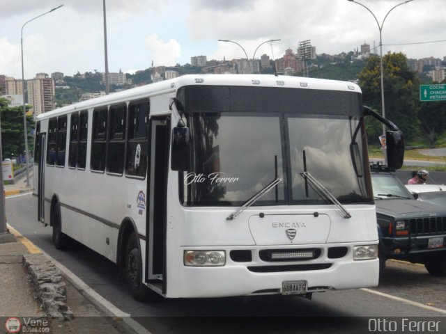 Coop. de Transporte de Los Teques 085 por Otto Ferrer