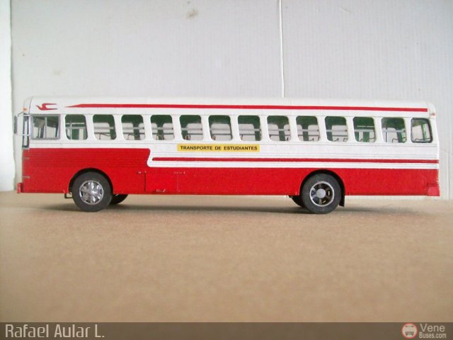 Maquetas y Miniaturas 4 CR por Rafael Aular