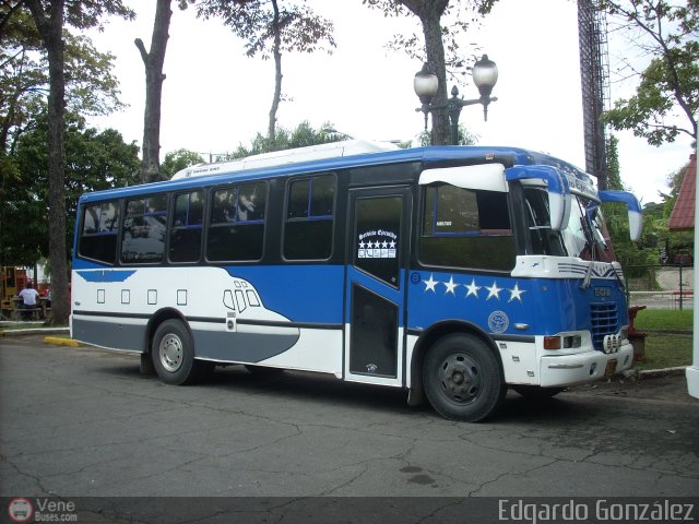 Organizaciones Unidas de C. Caracas - La Guaira 100 por Edgardo Gonz�lez