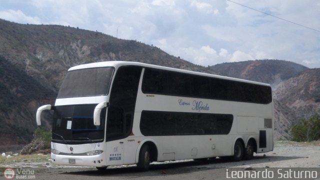 Expresos M�rida 0156 por Leonardo Saturno