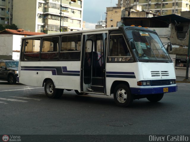 DC - S.C. Plaza Espa�a - El Valle - Coche 182 por Oliver Castillo