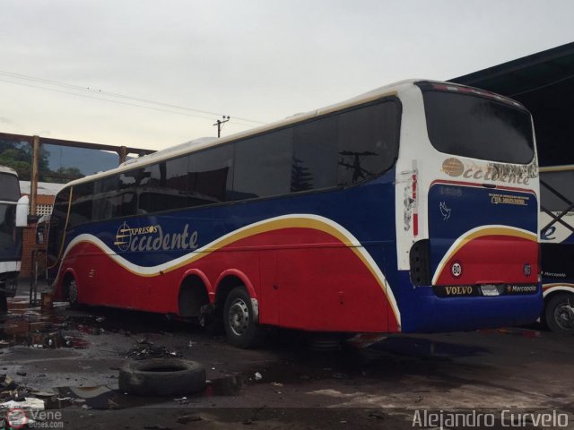 Expresos Occidente 165 por Alejandro Curvelo