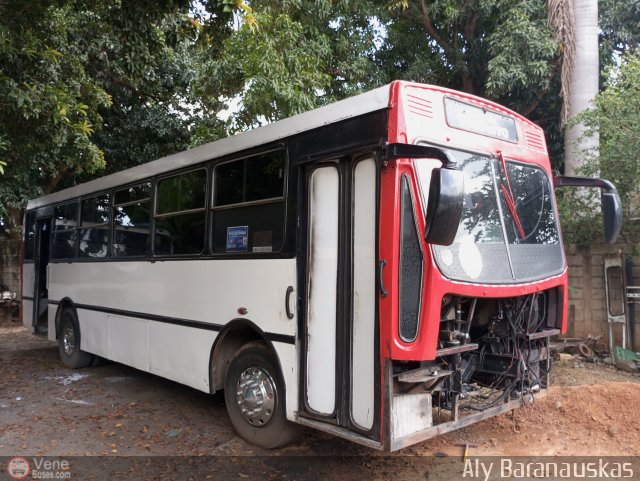 CA - Autobuses de Tocuyito Libertador 02 por Aly Baranauskas