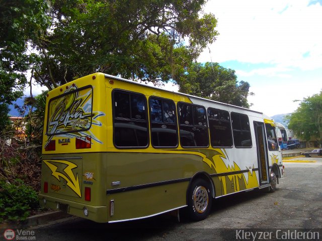 Lnea Los Andes S.C. 036 por Kleyzer Caldern