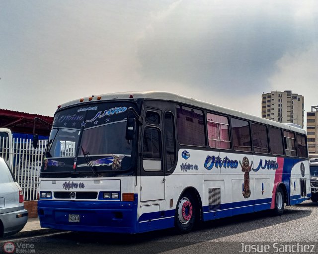 Autosirco 415 por Josue Snchez
