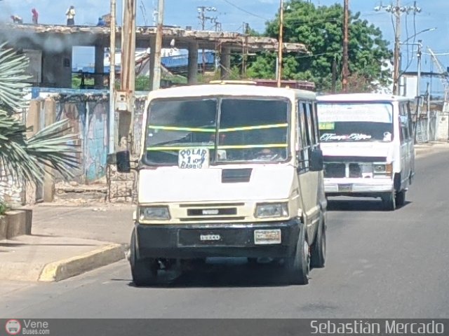 ZU - U.C. Barrio La Polar 801 por Sebasti�n Mercado