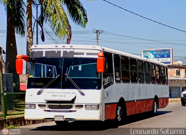 Coop. Independencia Petare Sta. Luc�a 93 por Leonardo Saturno