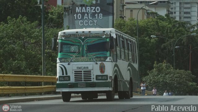 DC - Unin Conductores del Oeste 255 por Pablo Acevedo