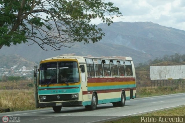 Cooperativa Canaima 40 por Pablo Acevedo