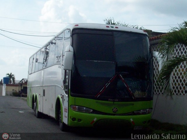 Particular o Desconocido 415 por Leonardo Saturno