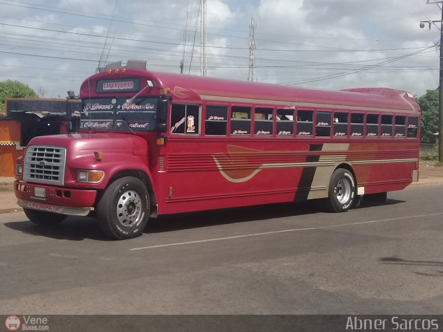 Colectivos Guasare C.A 12 por Abner Sarcos