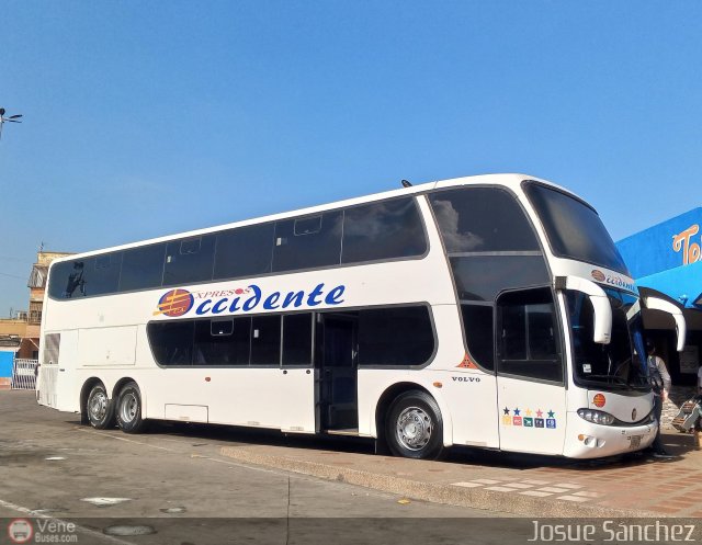 Expresos Occidente 394 por Josue S�nchez