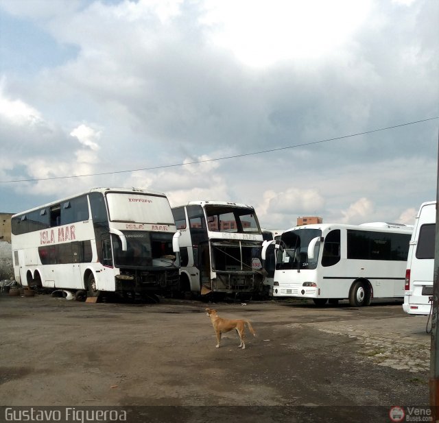 Garajes Paradas y Terminales Caracas  por Gustavo Figueroa